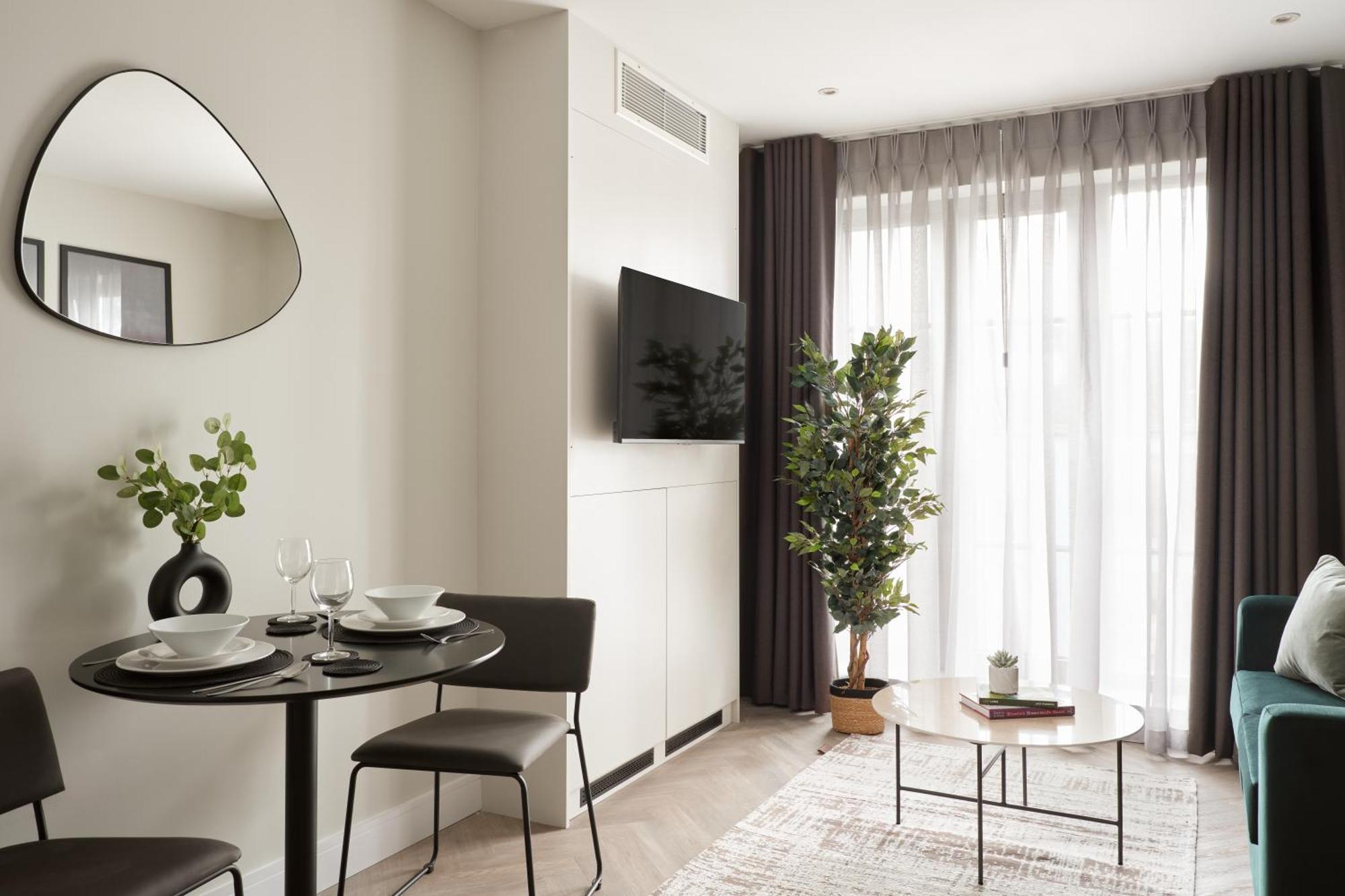 London City East By Viridian Apartments Экстерьер фото
